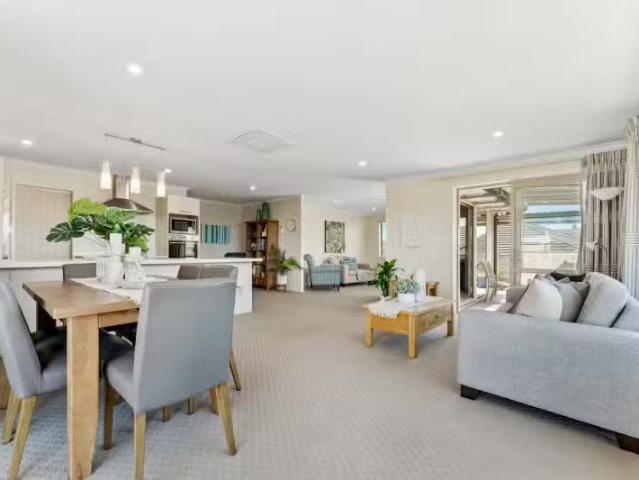 House for sale in Auckland, Oroua County