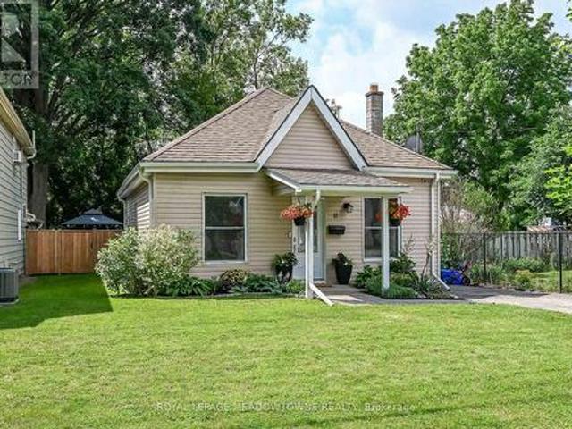 House for sale in Brant, Ontario