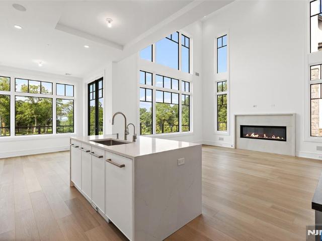 Townhouse for sale in Demarest