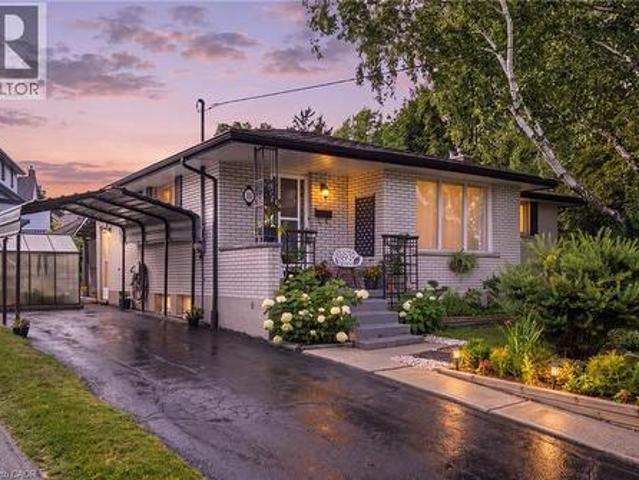 House for sale in Guelph, Ontario
