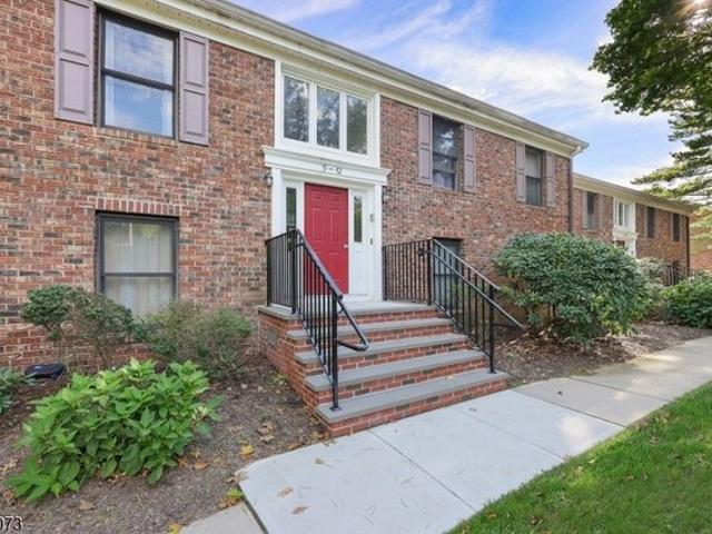 Condo for sale in Gillette, Long Hill Township
