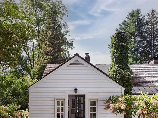 Property for rent in Millbrook, New York