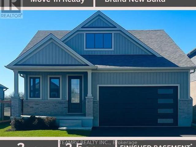 House for sale in Tillsonburg, Ontario