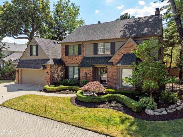 House for sale in Grosse Pointe, Michigan