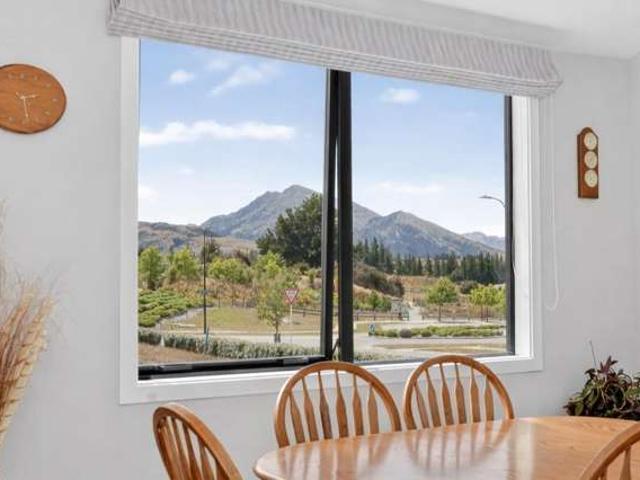 House for sale in Otakou