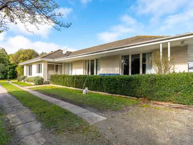 House for rent in Otakou
