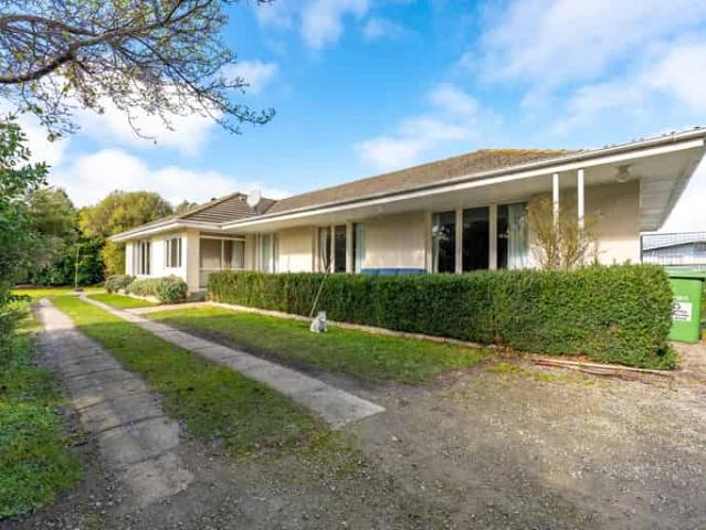 House for rent in Otakou