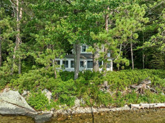 House for sale in New Hampshire