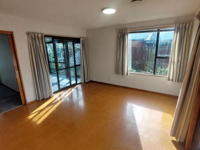 House for rent in Chaslands, Canterbury