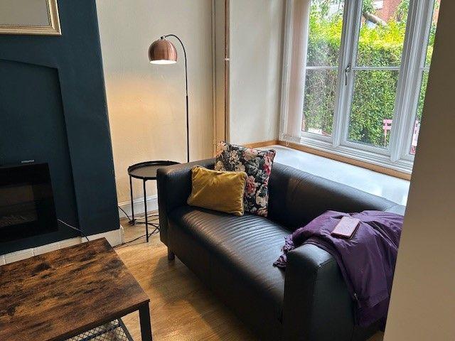 Room for rent in Harborne, West Midlands