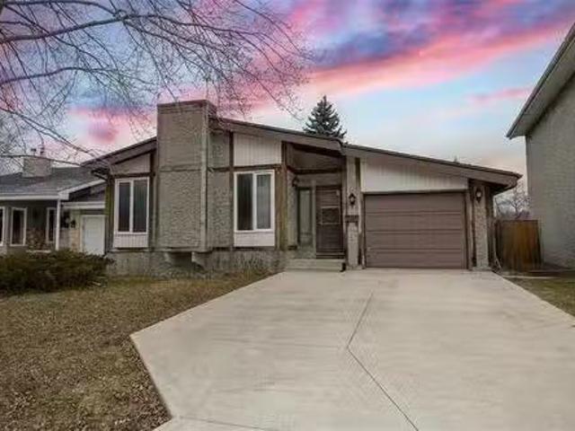House for sale in East St. Paul, Manitoba