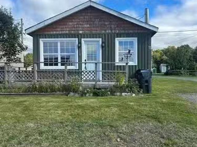House for sale in Manuels, Newfoundland And Labrador