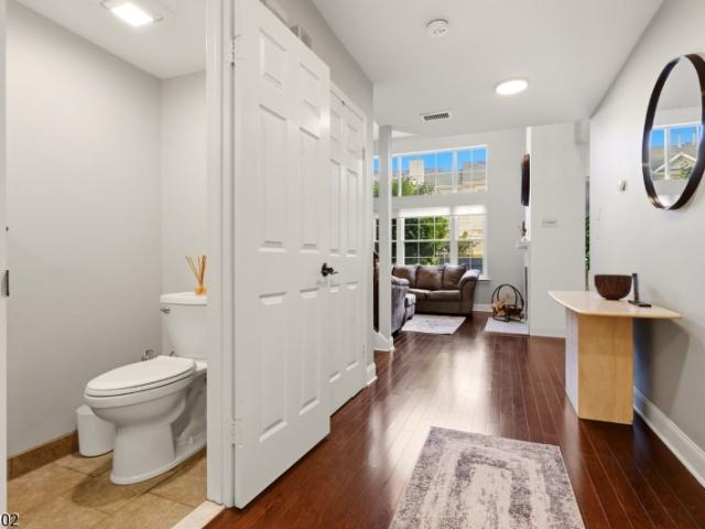 Townhouse for sale in The Colony Club, Sayreville