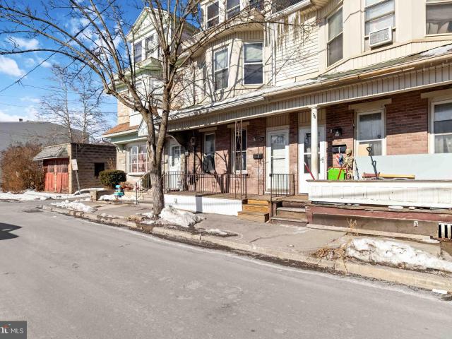 Townhouse for sale in Shamokin, Pennsylvania
