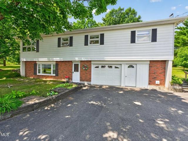 House for sale in Hoosick, New York