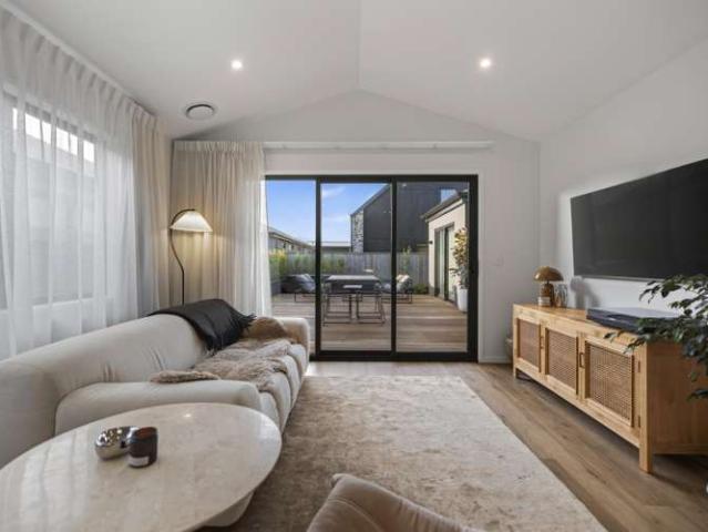 House for sale in Otakou
