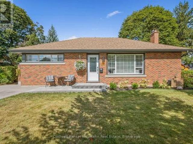 House for sale in Guelph, Ontario