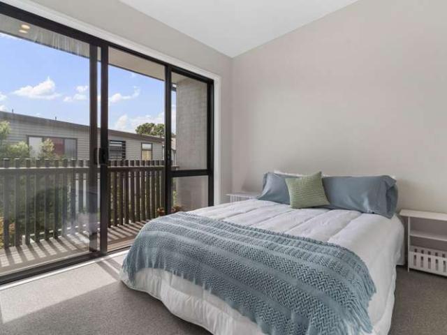 Townhouse for sale in Mount Wellington