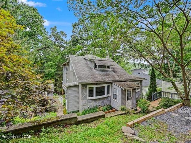 House for sale in Kinzers, Pennsylvania