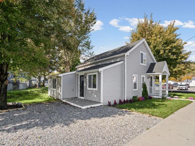 House for sale in Village of Fort Edward, Town of Fort Edward