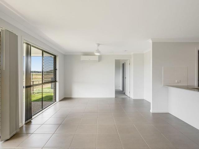Apartment for rent in Meringandan West, Queensland