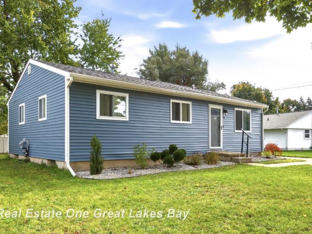 House for sale in Saginaw, Saginaw County