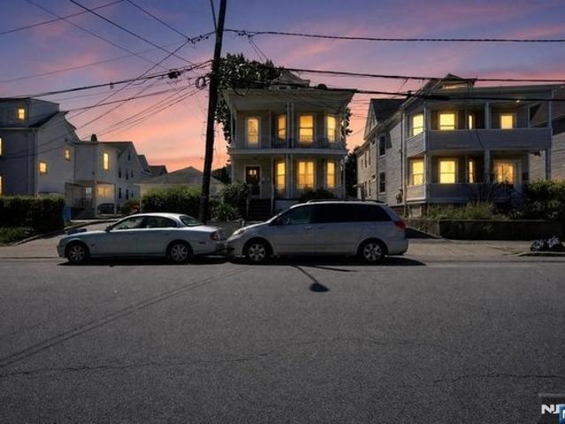 House for sale in Passaic, New Jersey