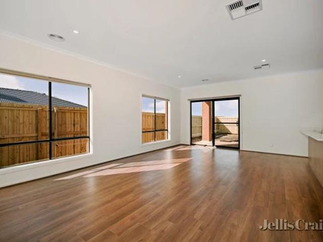 Apartment for rent in Bonshaw, Victoria