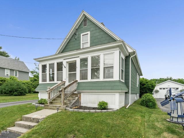 House for sale in Amsterdam, New York