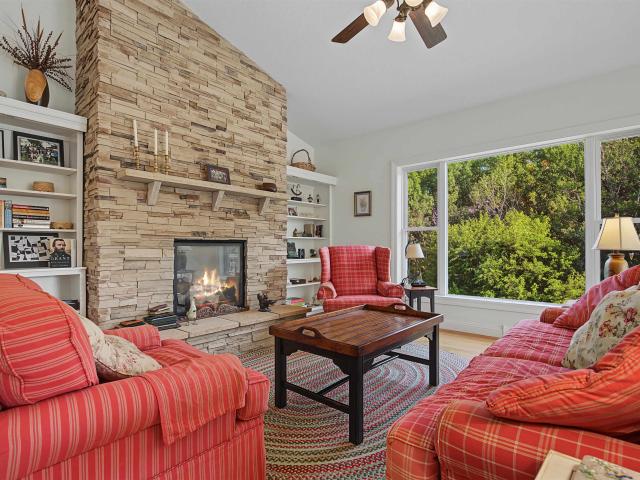 House for sale in Apple River, Illinois