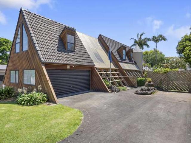 House for sale in Papakura