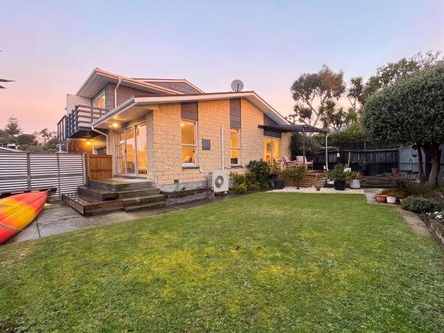 House for rent in Chaslands, Canterbury