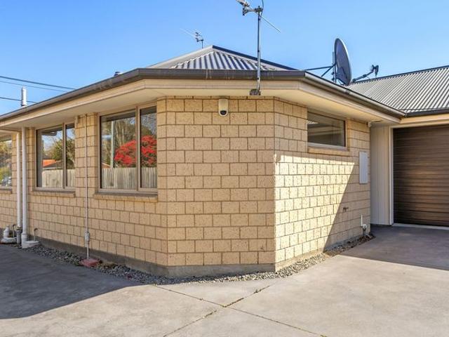 House for rent in Heathcote, Canterbury