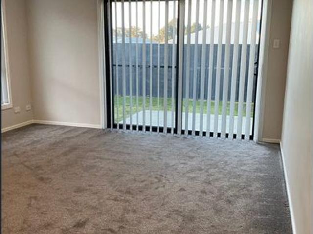 House for rent in Brisbane Grove, New South Wales