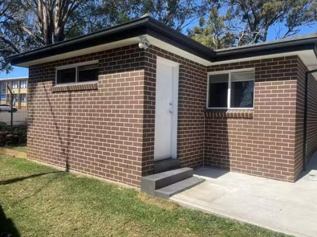Apartment for rent in Lalor Park