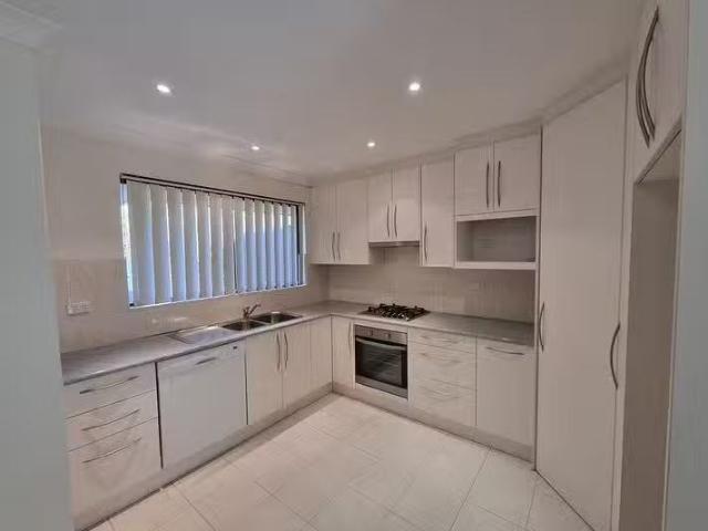 House for rent in Safety Bay