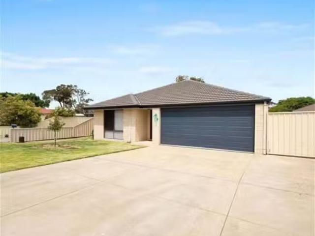 House for rent in Coodanup
