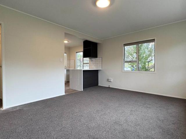 Apartment for rent in Sunnynook, Oroua County