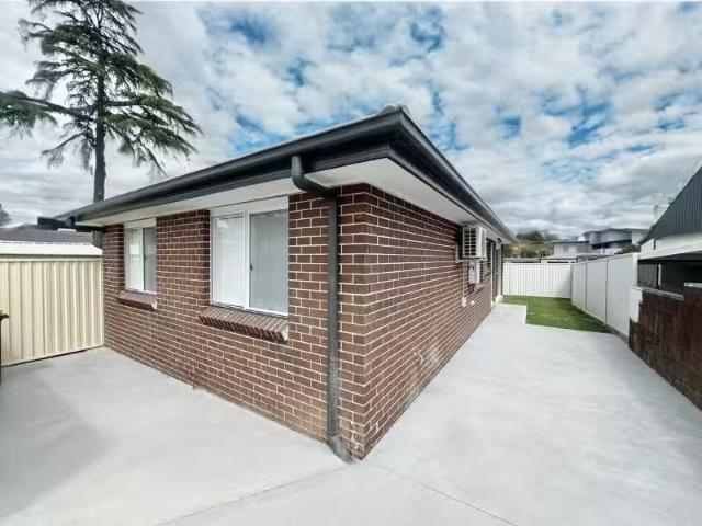 Apartment for rent in Huntingwood