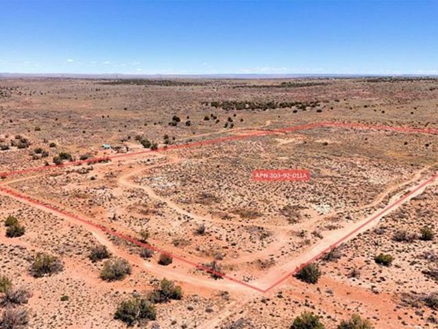 Land for sale in Navajo, Arizona
