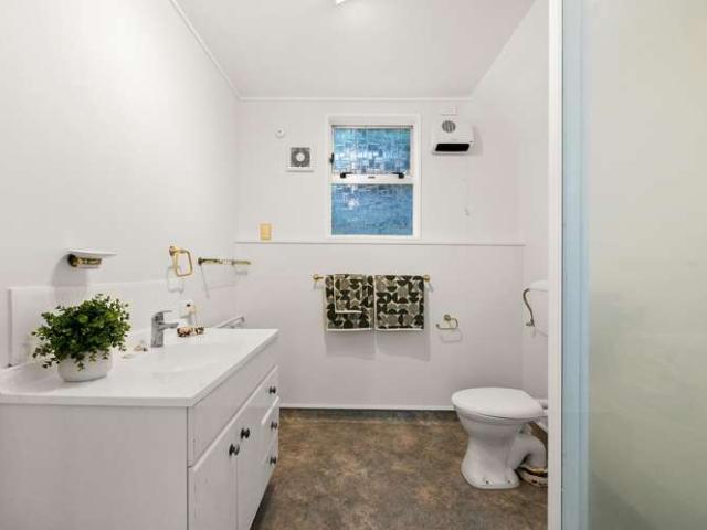 Townhouse for sale in Khandallah, Wellington