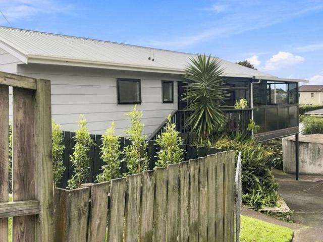 House for rent in Whangaparaoa, Oroua County