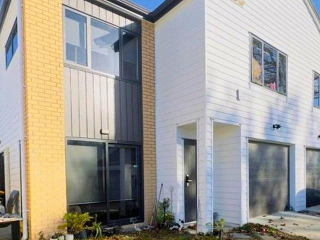 House for rent in Ōpaheke, Papakura