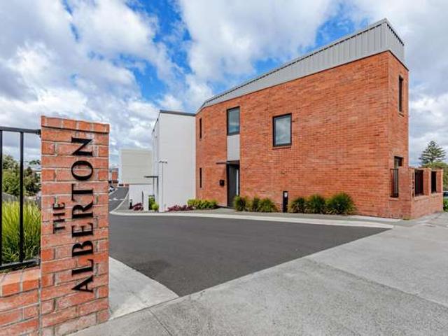 Townhouse for sale in Balmoral, Oroua County