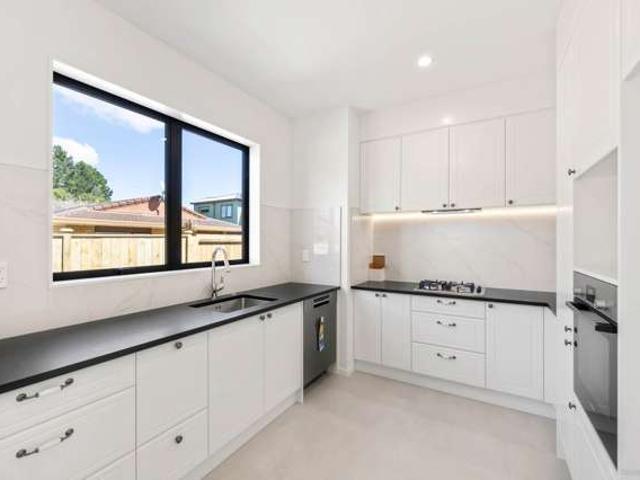 House for sale in Howick
