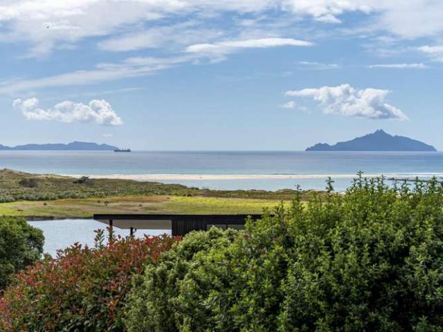 House for sale in Waipu Cove, Northland