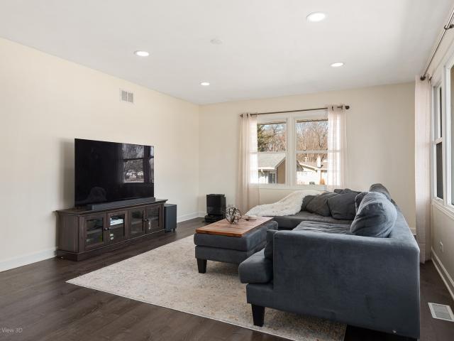 Property for sale in Elgin, Illinois