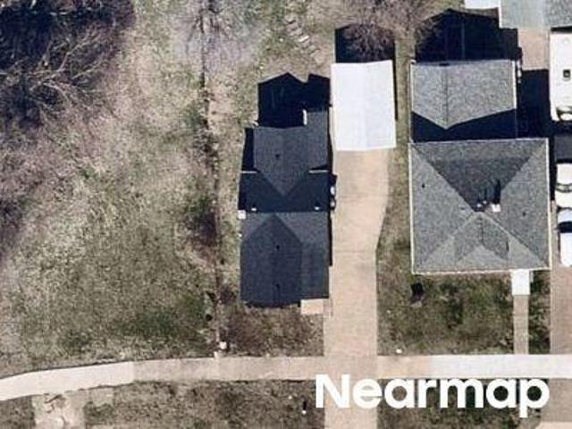 House for sale in Clinton, Iowa