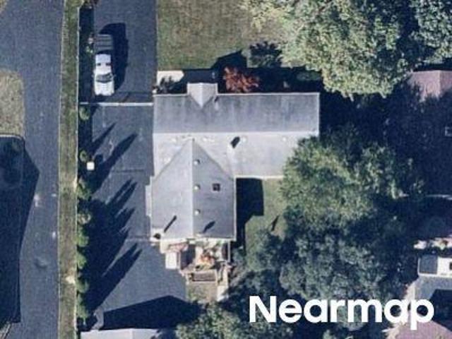 House for sale in Winthrop Harbor, Illinois