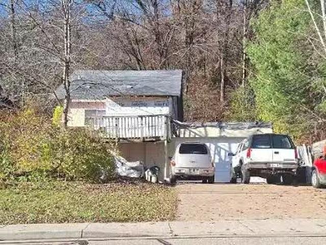 House for sale in Eau Claire